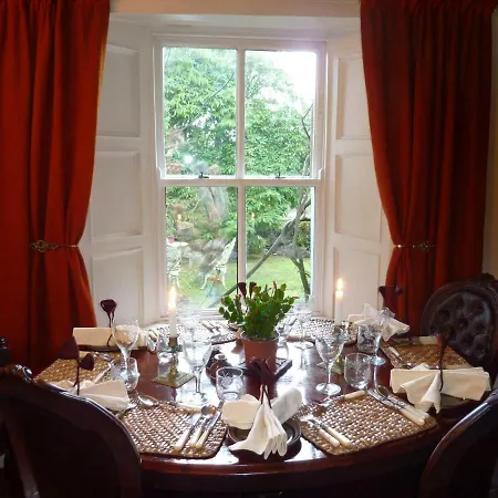 בית כפרי Cullintra House *